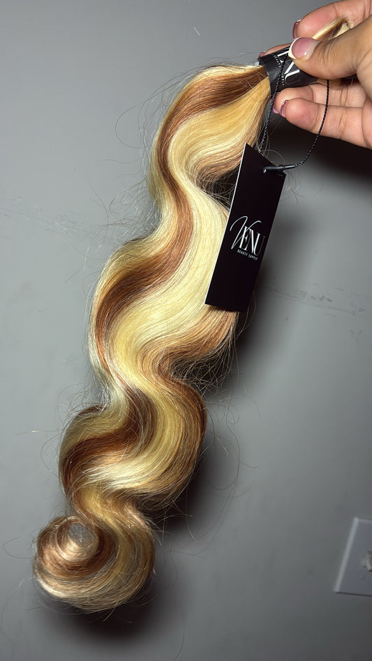 18” Human Hair Bundle (613/27/30 Blonde Mix)